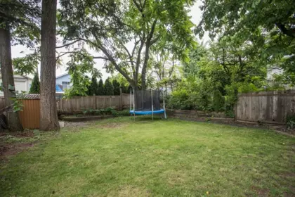 Front Yard Photo of 1976 Warwick Avenue, Port Coquitlam, BC