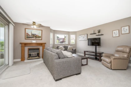 Primary Bedroom Photo of 104 46966 Yale Road, Chilliwack, BC