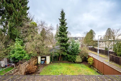 Breakfast Nook Photo of 7408 18th Avenue, Burnaby, BC