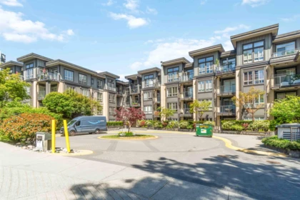 220 225 Francis Way, New Westminster, BC, New Westminster — Apartment/Condo for sale