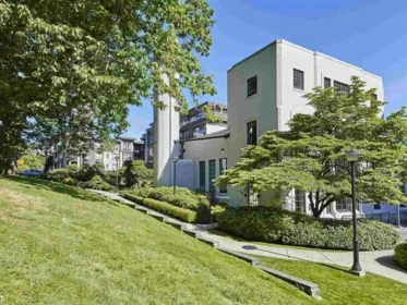 Garden / Landscaping Photo of 220 225 Francis Way, New Westminster, BC