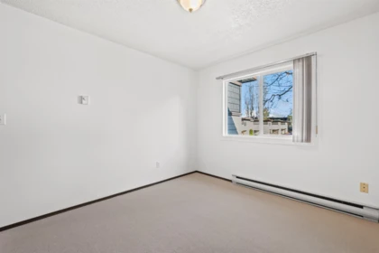 Basement Recreation Room Photo of 42 3151 Springfield Drive, Richmond, BC