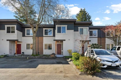 Front Yard Photo of 42 3151 Springfield Drive, Richmond, BC