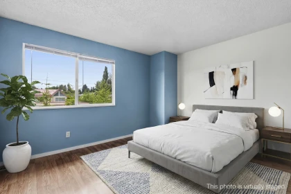 Walk-In Closet Photo of 4 3384 Coast Meridian Road, Port Coquitlam, BC