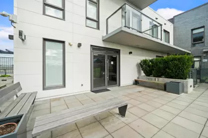 Entry Foyer Photo of 301 8888 Osler Street, Vancouver, BC