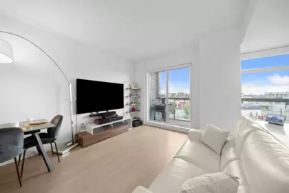 301 8888 Osler Street, Vancouver, BC, Vancouver — Apartment/Condo for sale