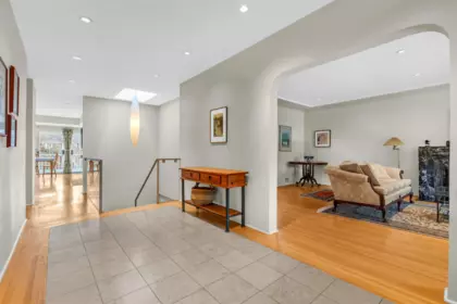 1549 W 33rd Avenue, Vancouver, BC, Vancouver — Single Family Residence for sale