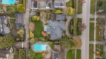 Swimming Pool Photo of 1549 W 33rd Avenue, Vancouver, BC