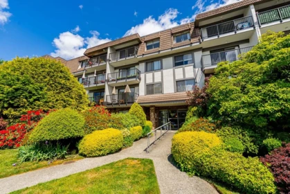 211 236 W 2nd Street, North Vancouver, BC, North Vancouver — Apartment/Condo for sale