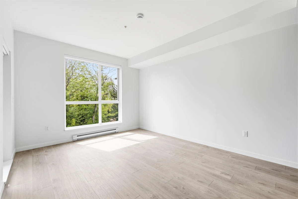 Living Room Photo of 505 19577 65b Avenue, Surrey, BC