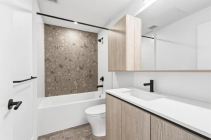 Walk-In Closet Photo of 505 19577 65b Avenue, Surrey, BC