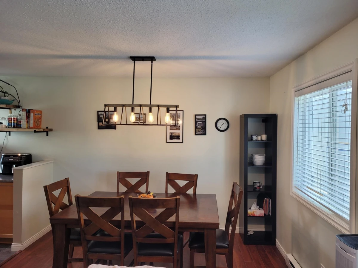 Dining Area Photo of 3712 Dunsmuir Way, Abbotsford, BC