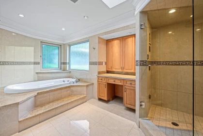 Hallway Photo of 1361 Mathers Avenue, West Vancouver, BC