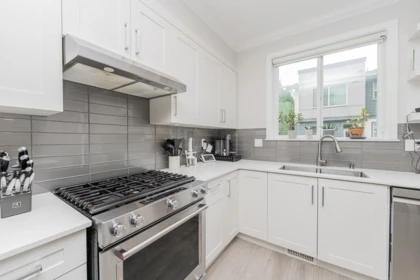 Breakfast Nook Photo of 53 15665 Mountain View Drive, Surrey, BC