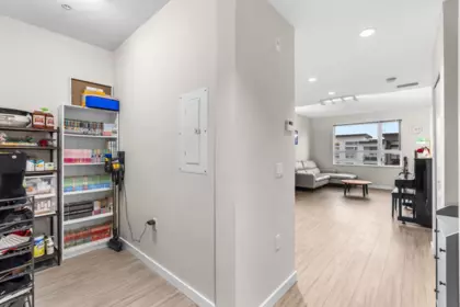 Office / Den Photo of 518 9213 Odlin Road, Richmond, BC