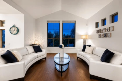 Mudroom Photo of 36 Maple Court, Port Moody, BC