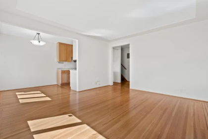 Breakfast Nook Photo of 8 2296 W 39th Avenue, Vancouver, BC