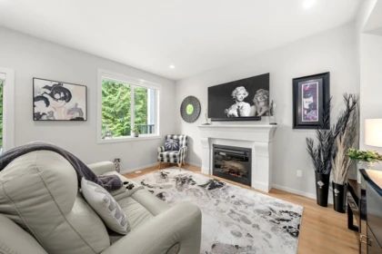 Bedroom 4 Photo of 32 1871 165a Street, Surrey, BC