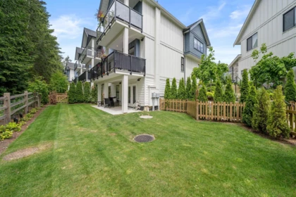 Fitness Center Photo Near 32 1871 165a Street, Surrey, BC