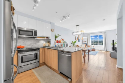 Breakfast Nook Photo of 305 202 Lebleu Street, Coquitlam, BC