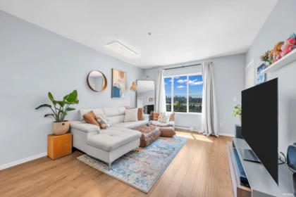 Office / Den Photo of 305 202 Lebleu Street, Coquitlam, BC