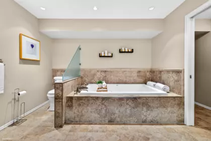 Hot Tub / Spa Photo of 20621 96a Avenue, Langley, BC