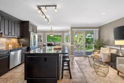 Kitchen Photo of 20621 96a Avenue, Langley, BC