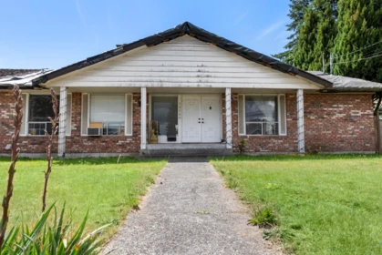 12140 96 Avenue, Surrey, BC, Surrey — Single Family Residence for sale