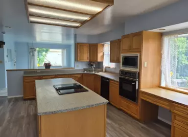 Breakfast Nook Photo of 4298 Mcgill Street, Burnaby, BC