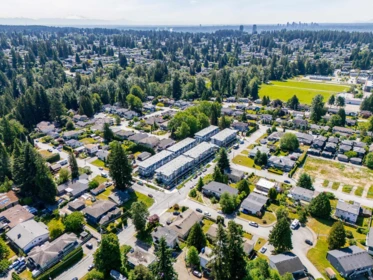 Fitness Center Photo Near 130 921 Grant Street, Coquitlam, BC