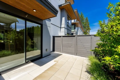Front Yard Photo of 130 921 Grant Street, Coquitlam, BC
