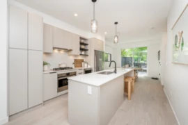 130 921 Grant Street, Coquitlam, BC