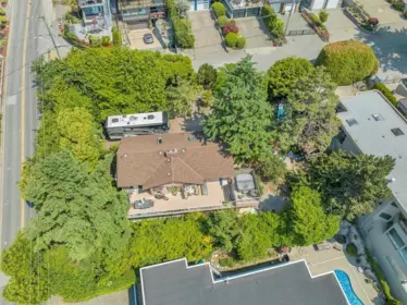 Garden / Landscaping Photo of 14810 Prospect Avenue, White Rock, BC