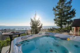 14810 Prospect Avenue, White Rock, BC