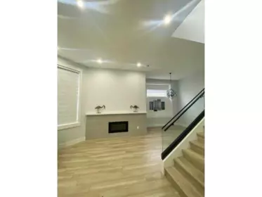 Mudroom Photo of 16488 103 Avenue, Surrey, BC