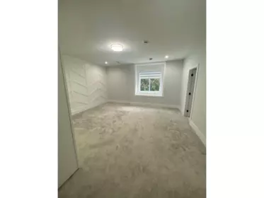 Staircase Photo of 16488 103 Avenue, Surrey, BC