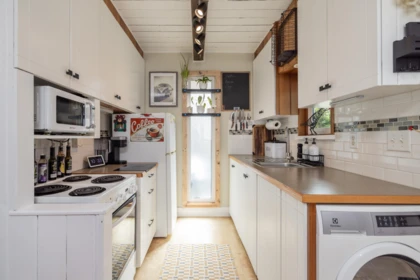 Kitchen Photo of 11 3871 W River Road, Delta, BC
