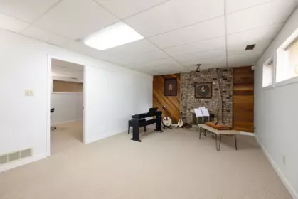 Basement Recreation Room Photo of 11612 Summit Crescent, Delta, BC