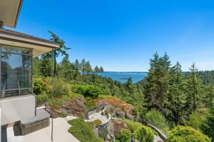 Outdoor Deck Photo of 4936 Meadfeild Road, West Vancouver, BC