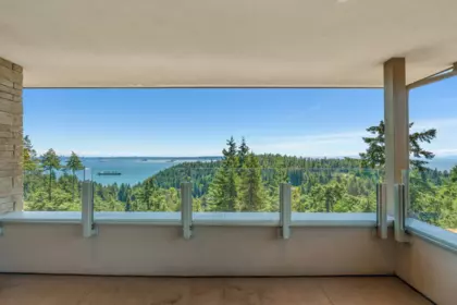 Staircase Photo of 4936 Meadfeild Road, West Vancouver, BC