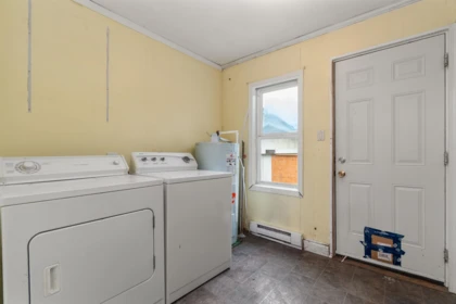 Hallway Photo of 8825 Edward Street, Chilliwack, BC