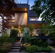452 E 4th Street, North Vancouver, BC