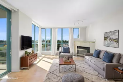 701 7500 Granville Avenue, Richmond, BC, Richmond — Apartment/Condo for sale