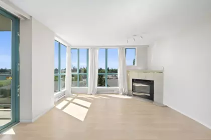 701 7500 Granville Avenue, Richmond, BC, Richmond — Apartment/Condo for sale