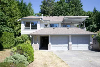 852 Tralee Place, Gibsons, BC, Gibsons — Single Family Residence for sale