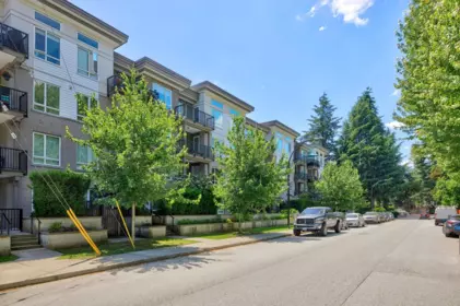 Swimming Pool Photo of 404 2382 Atkins Avenue, Coquitlam, BC