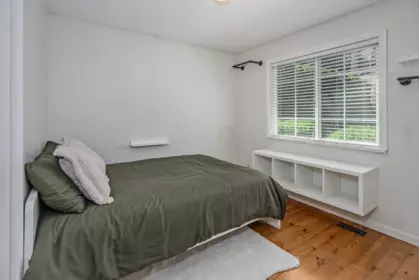 Basement Recreation Room Photo of 34899 High Drive, Abbotsford, BC