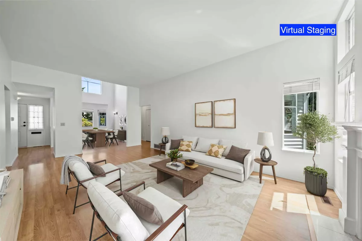 Dining Area Photo of 107 1744 128 Street, Surrey, BC