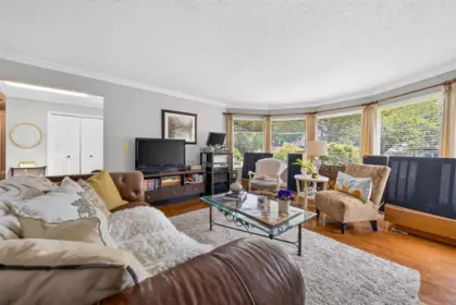 Pantry Photo of 14151 16a Avenue, Surrey, BC