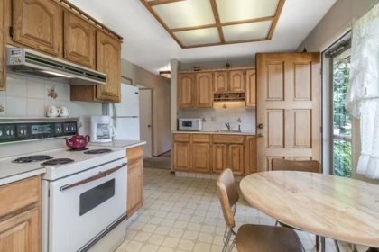 Breakfast Nook Photo of 12955 88 Avenue, Surrey, BC